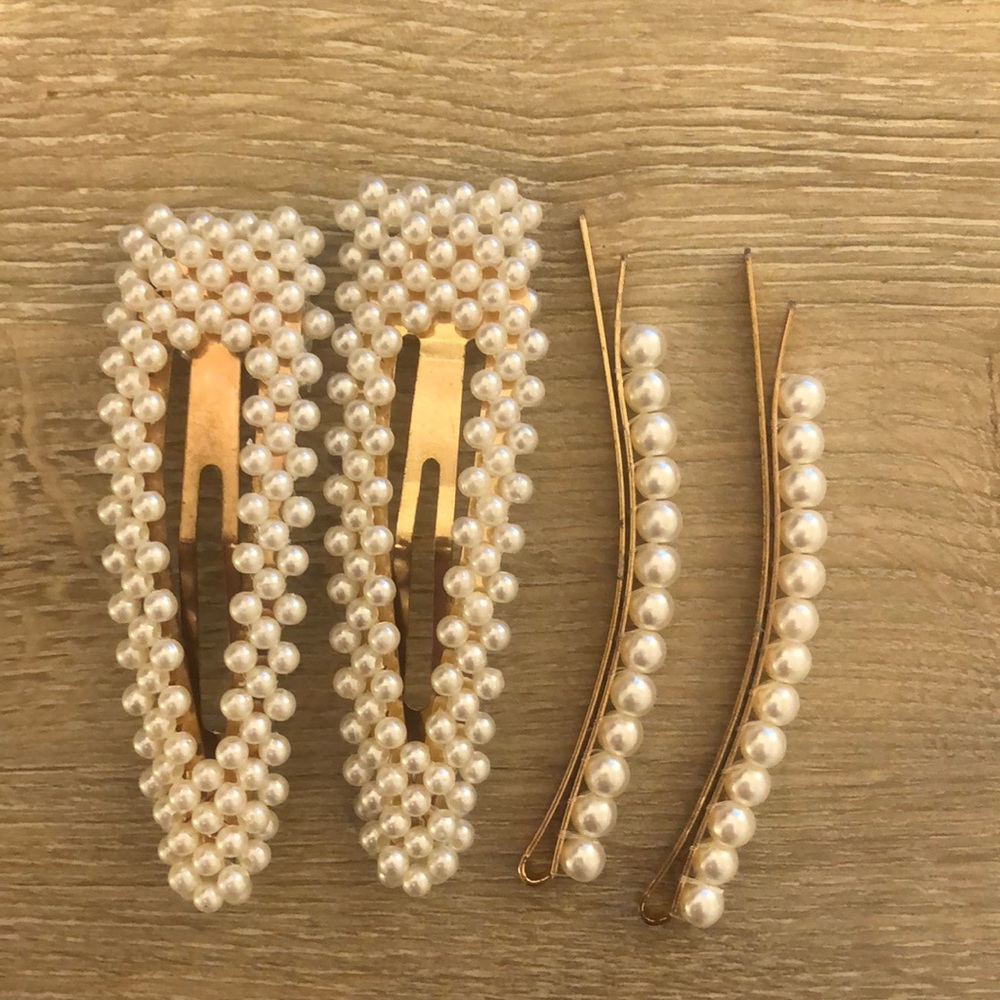Faux Pearl Hair Clips